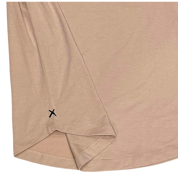 Cuts Clothing Men's Curve Hem Long Sleeve Crew Neck Tee T-Shirt - Peach - Picture 2 of 2